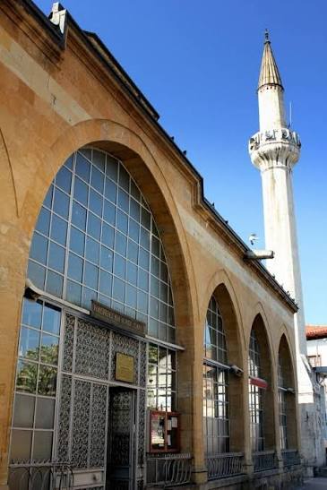KİMLER KÖR
